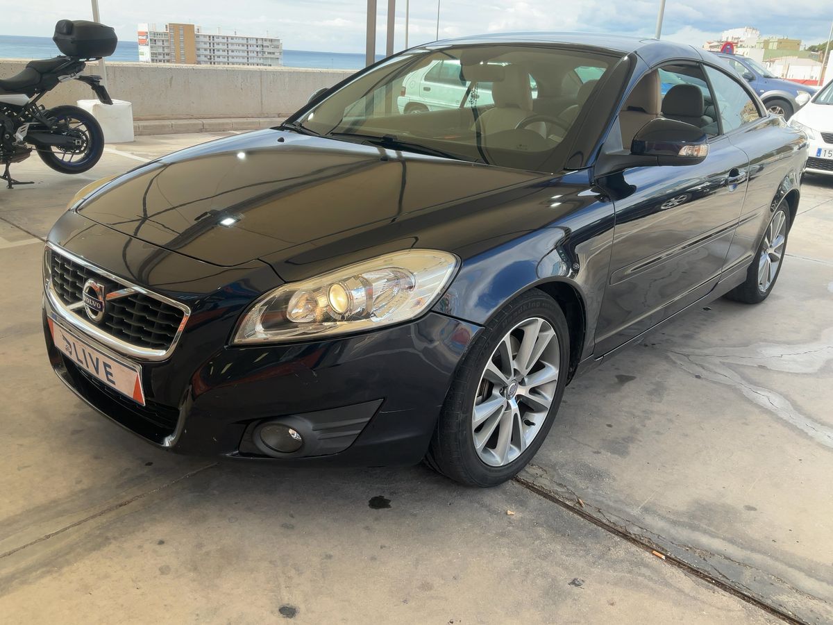 Volvo C70 2.0 D3 Momentum