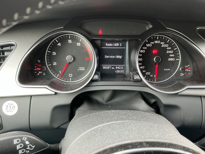 Audi A5 1.8 TFSI — zdjęcie 13