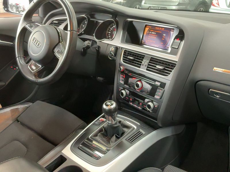 Audi A5 1.8 TFSI — zdjęcie 12