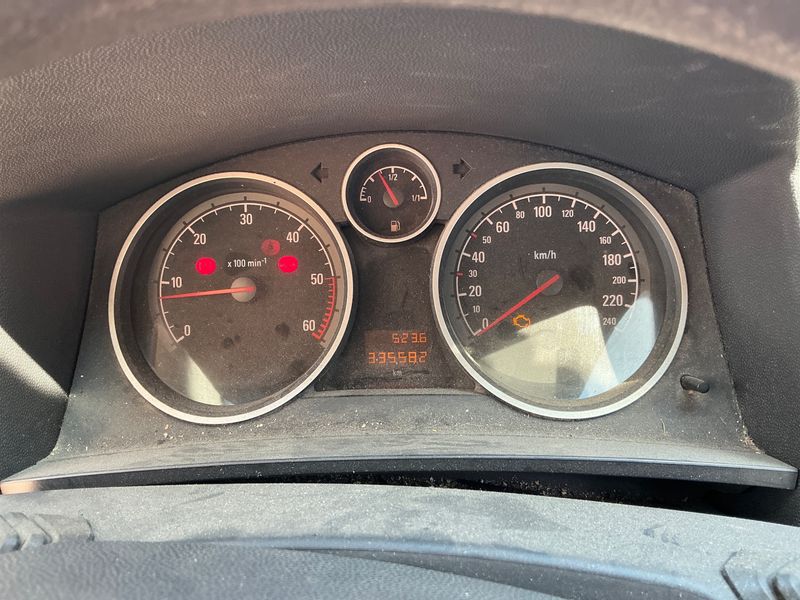 Opel Zafira 1.9 CDTI Enjoy 2007 – снимка 4