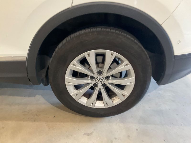 Volkswagen Tiguan 2.0 TDI Advance 4Motion BlueMotion Tech 2016 – снимка 5