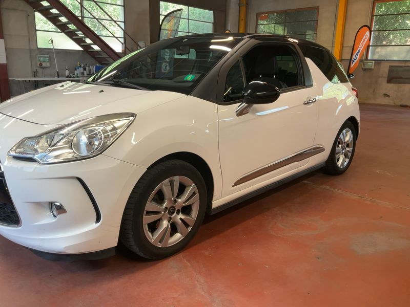 Citroen DS3 1.6 HDi SoChic — zdjęcie 2