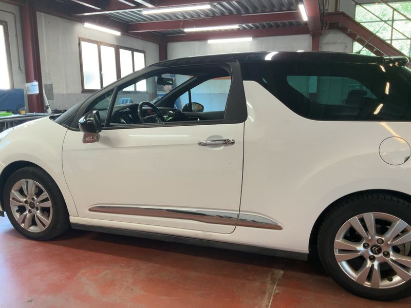 Citroen DS3 1.6 HDi SoChic — zdjęcie 4