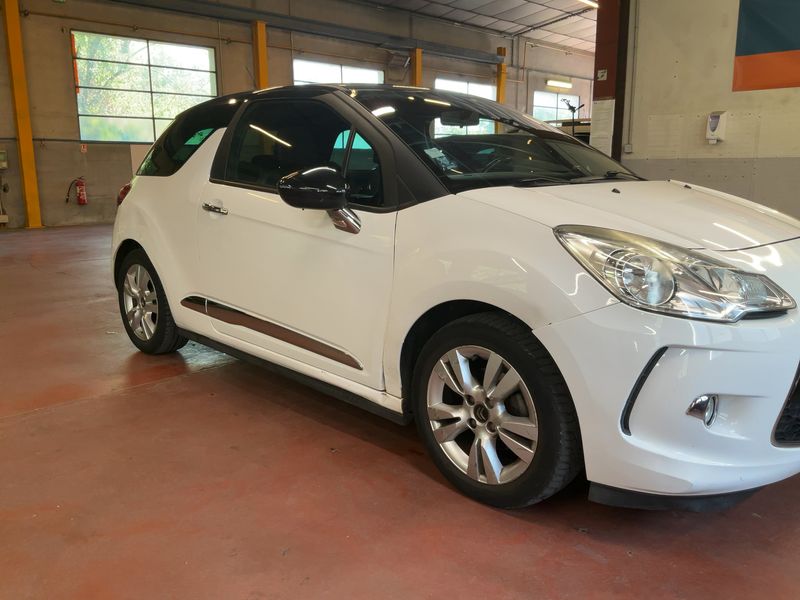 Citroen DS3 1.6 HDi SoChic — zdjęcie 8