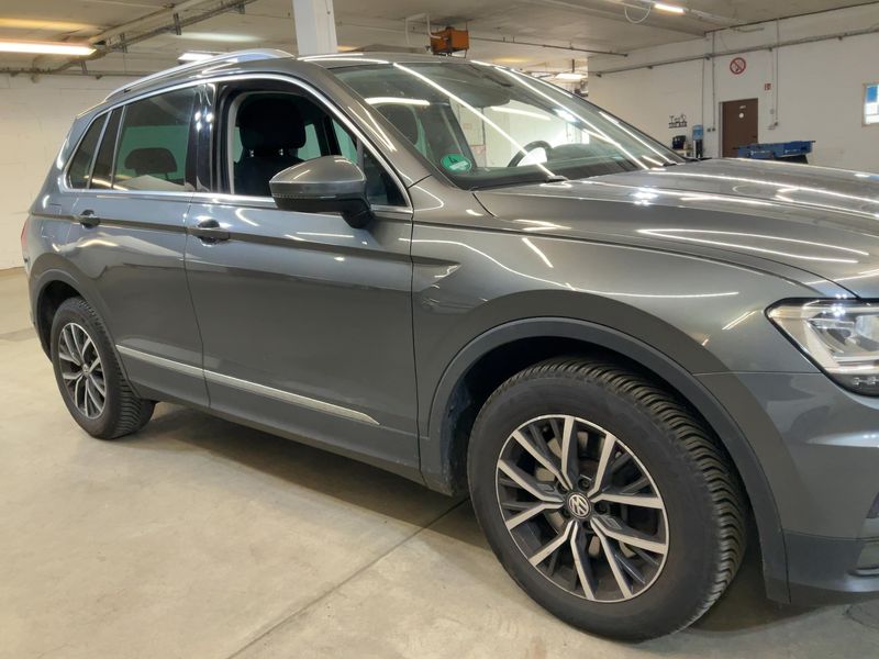 Volkswagen Tiguan 2.0 TSI Comfortline 4Motion BlueMotion Tech — zdjęcie 8