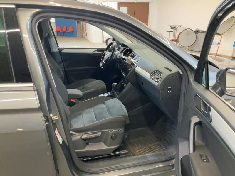 Volkswagen Tiguan 2.0 TSI Comfortline 4Motion BlueMotion Tech — zdjęcie 11