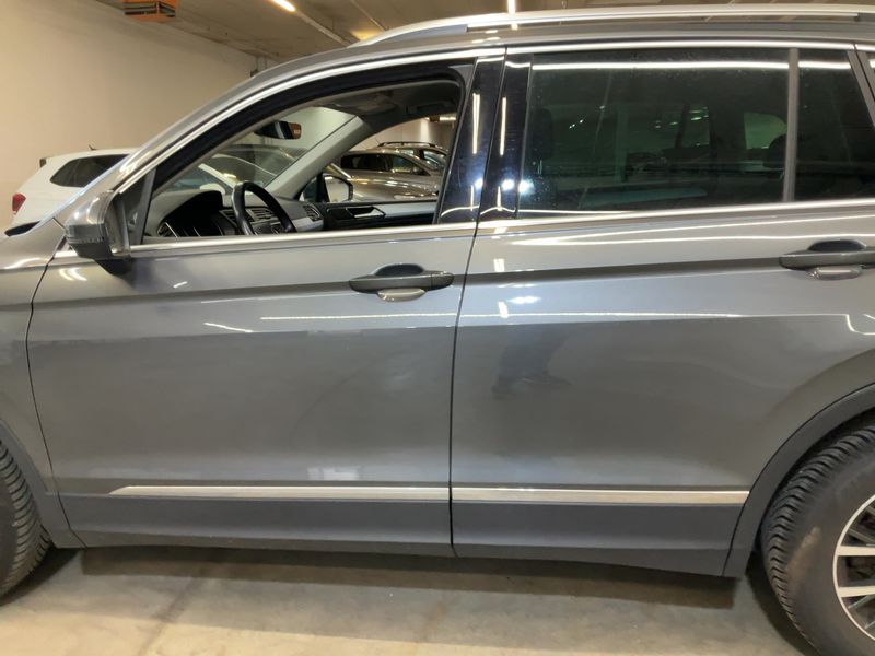 Volkswagen Tiguan 2.0 TSI Comfortline 4Motion BlueMotion Tech — zdjęcie 4