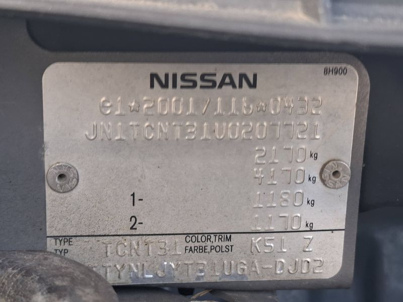 Nissan X-Trail 2.0 dCi PLATINUM 4x4 — zdjęcie 16