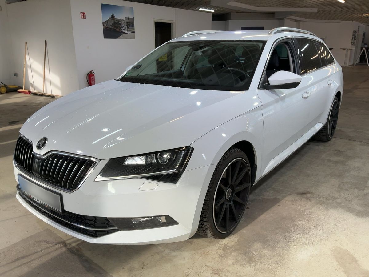 Skoda Superb 2016 — photo 1
