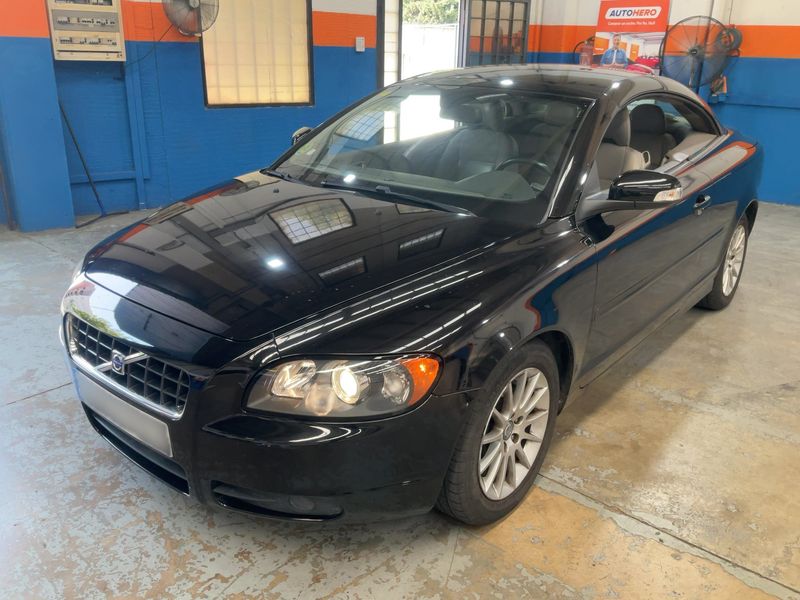 Volvo C70 2.4 D5 Momentum