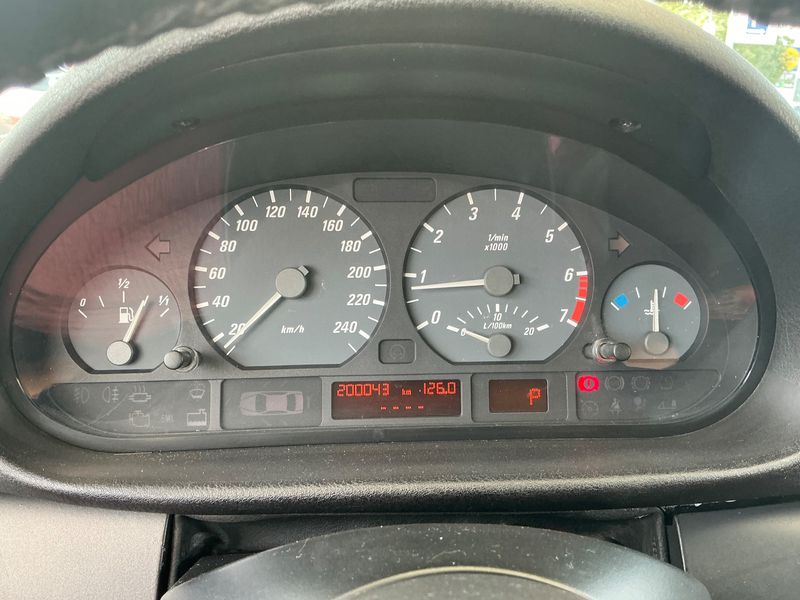 BMW 3er 323Ci — zdjęcie 13