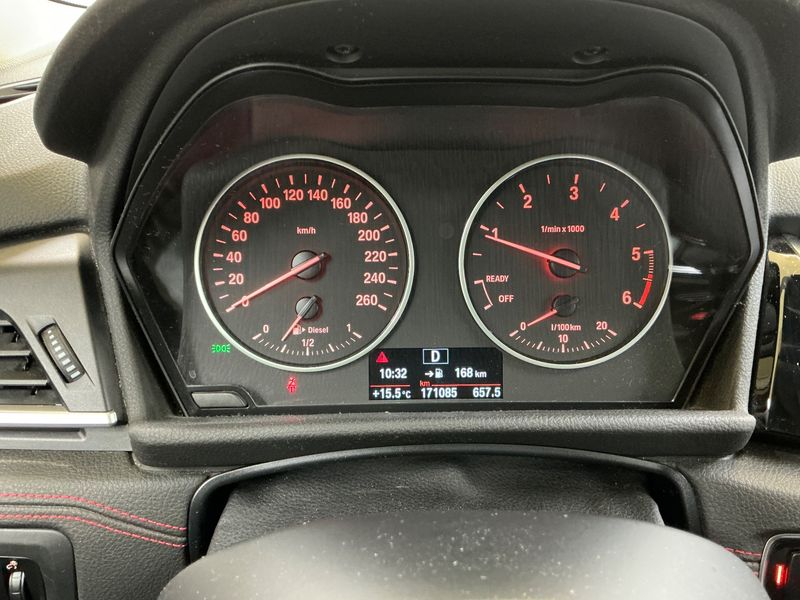 BMW 2er 220d Gran Tourer Sport Line 2015 – снимка 19
