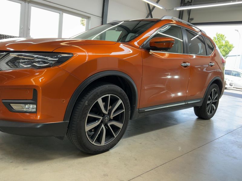 Nissan X-Trail 2.0 dCi Tekna 4x4 — zdjęcie 2