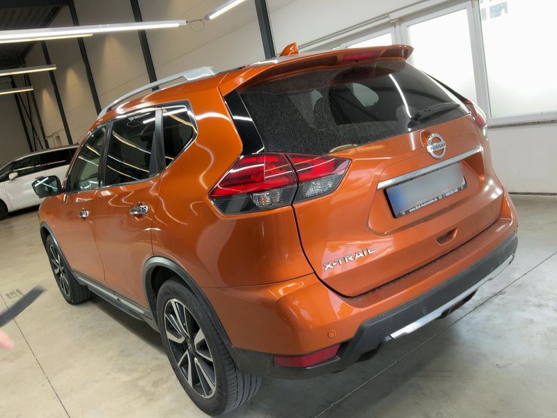 Nissan X-Trail 2.0 dCi Tekna 4x4 — zdjęcie 3