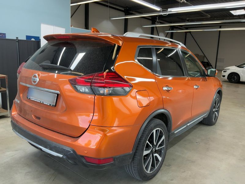 Nissan X-Trail 2.0 dCi Tekna 4x4 — zdjęcie 6