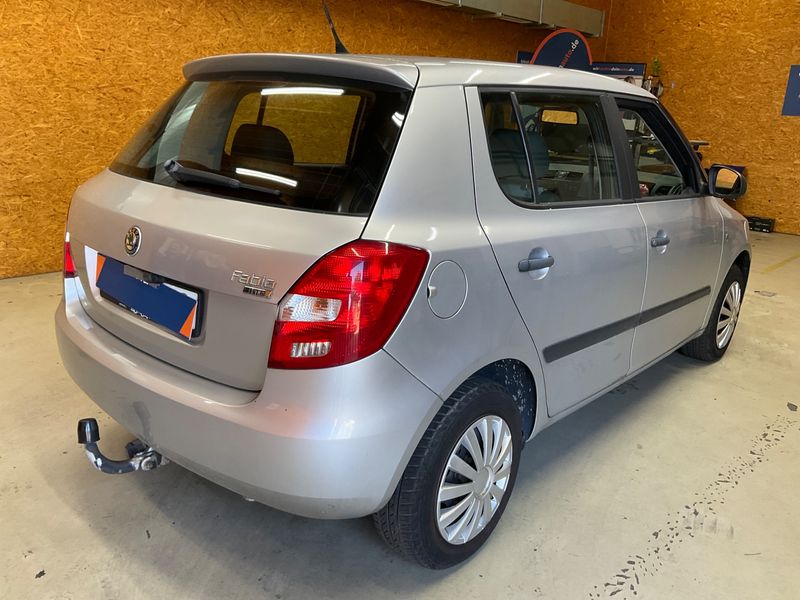 Skoda Fabia 1.2 Classic — zdjęcie 2