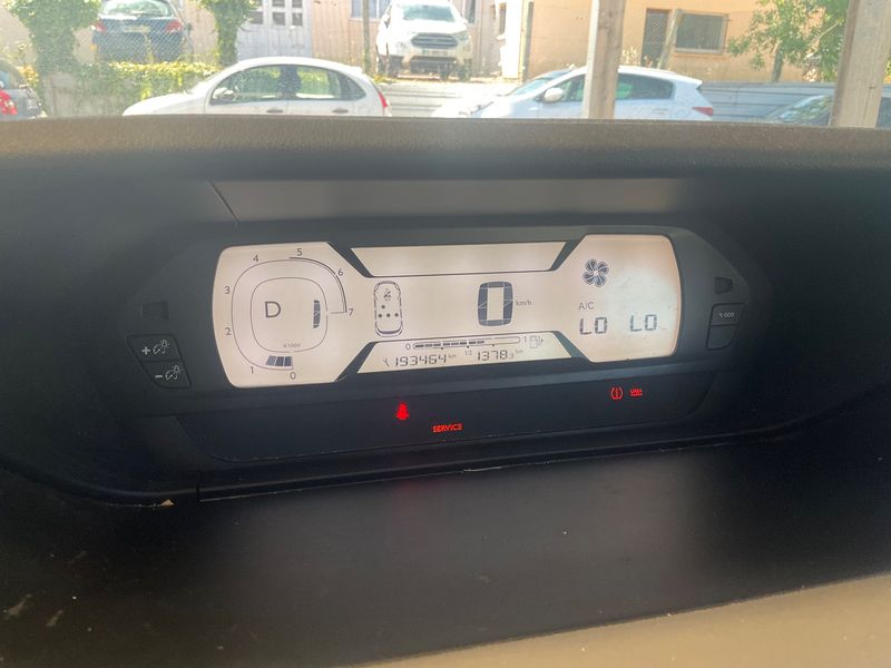 Citroen C4 Picasso 1.6 Blue-HDi Business Class 2015 – снимка 18
