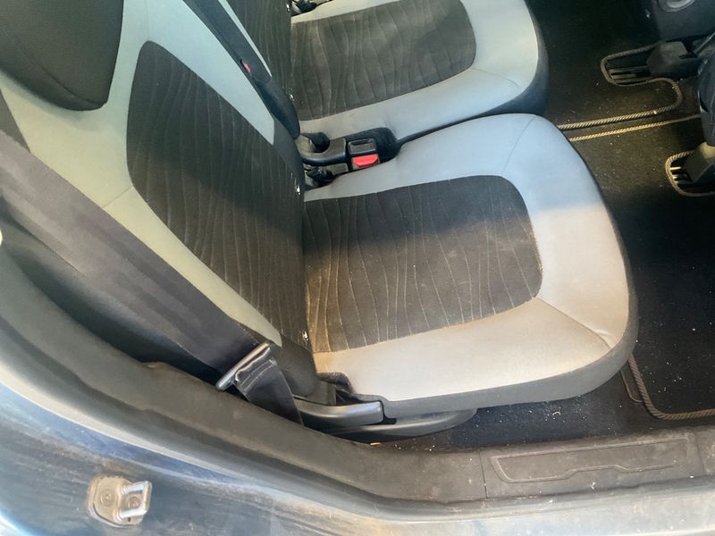 Citroen C4 Picasso 1.6 Blue-HDi Business Class 2015 – снимка 35