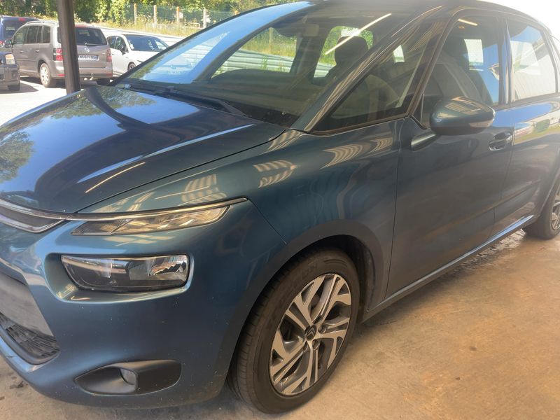 Citroen C4 Picasso 1.6 Blue-HDi Business Class 2015 – снимка 2