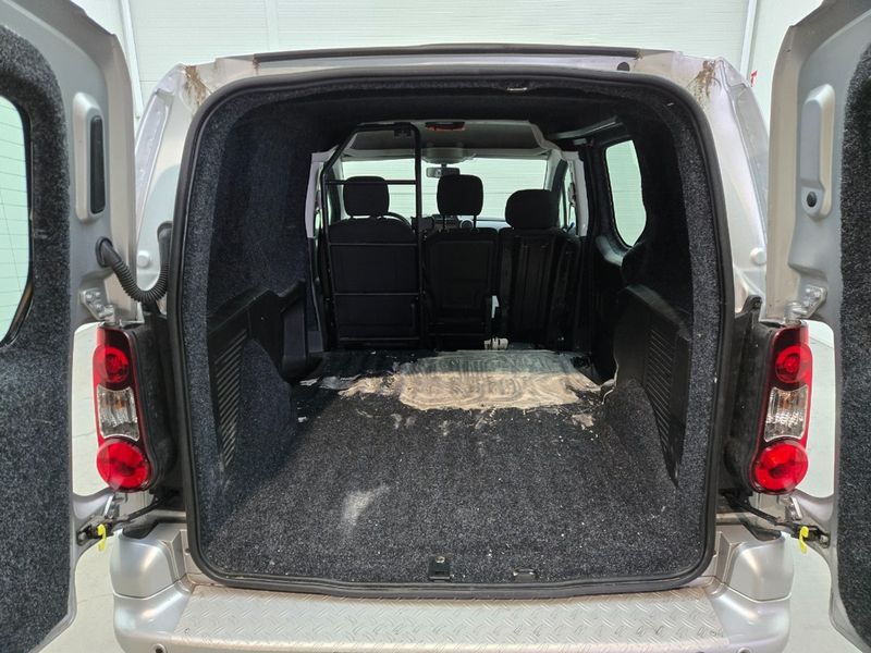 Citroen Berlingo 1.6 Blue-HDi Business L1 — zdjęcie 5