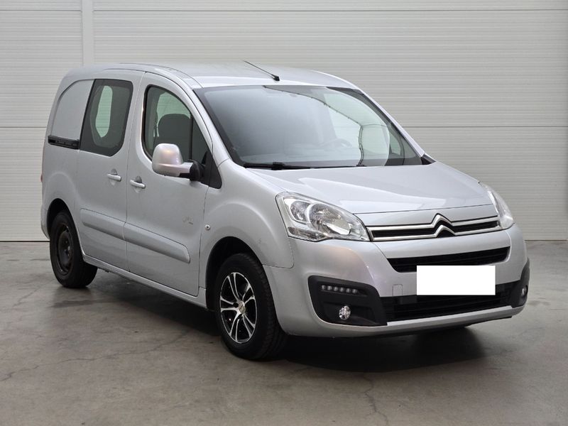 Citroen Berlingo 1.6 Blue-HDi Business L1 — zdjęcie 4