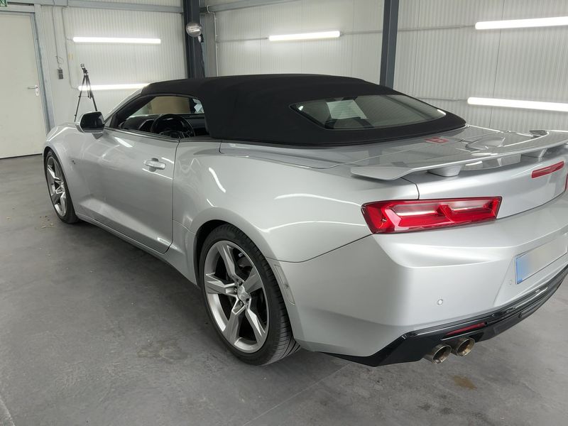 Chevrolet Camaro 6.2 V8 Cabriolet — zdjęcie 3
