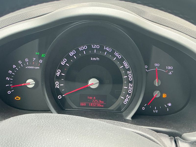 Kia Sportage 1.6 GDI Attract 2WD — zdjęcie 13