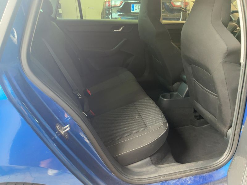 Skoda Rapid Spaceback 1.2 TSI Elegance — zdjęcie 14