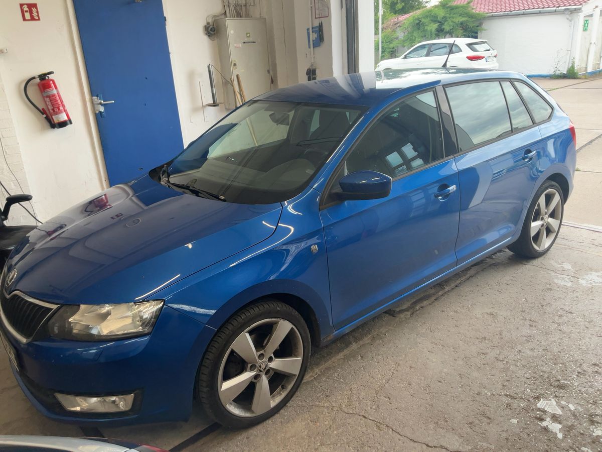 Skoda Rapid 2013