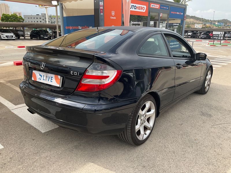 Mercedes-Benz C-Klasse C 220 CDI — zdjęcie 2