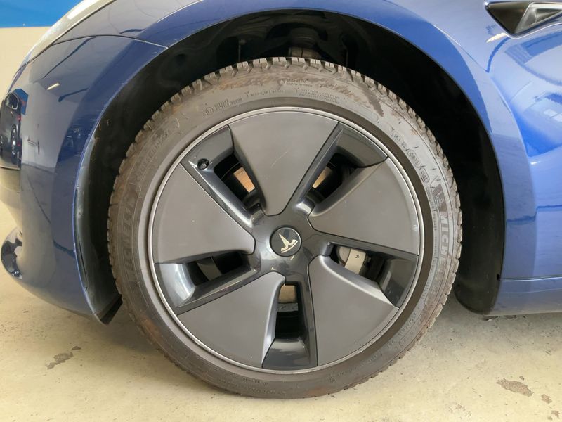 Tesla Model 3 Standard Range 2023 – снимка 3