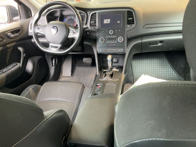 Renault Megane 1.2 TCe Energy Business Edition 2017 – снимка 17