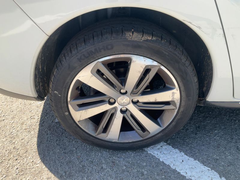 Peugeot 3008 1.6 Blue-HDi Allure 2014 – снимка 9