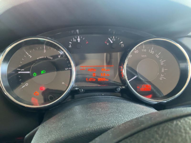 Peugeot 3008 1.6 Blue-HDi Allure 2014 – снимка 18