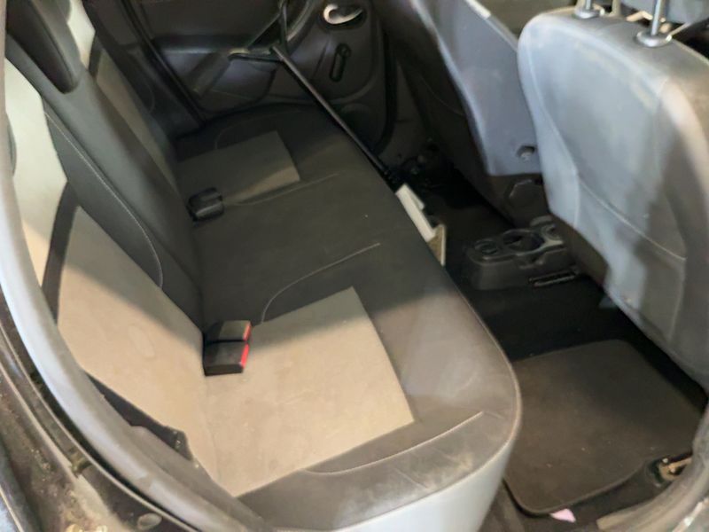 Dacia Duster 1.6 SCe LPG Laureate 4x2 — zdjęcie 14
