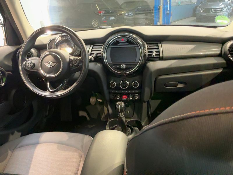 MINI Cooper — zdjęcie 12