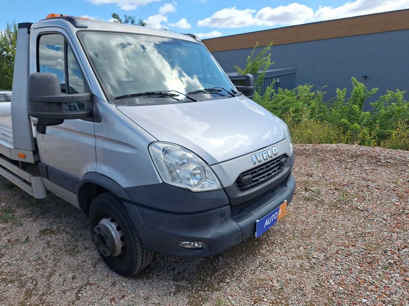 Iveco Daily 3.0 Diesel Einzelkabine 70 C Radstand 3450 — zdjęcie 6