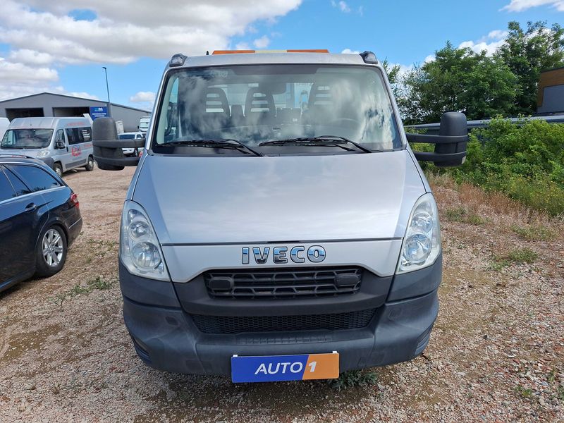 Iveco Daily 3.0 Diesel Einzelkabine 70 C Radstand 3450 — zdjęcie 7
