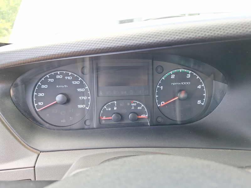 Iveco Daily 3.0 Diesel Einzelkabine 70 C Radstand 3450 — zdjęcie 12