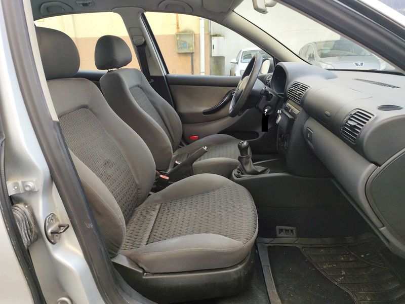 Seat Toledo 1.9 TDI Stella — zdjęcie 10