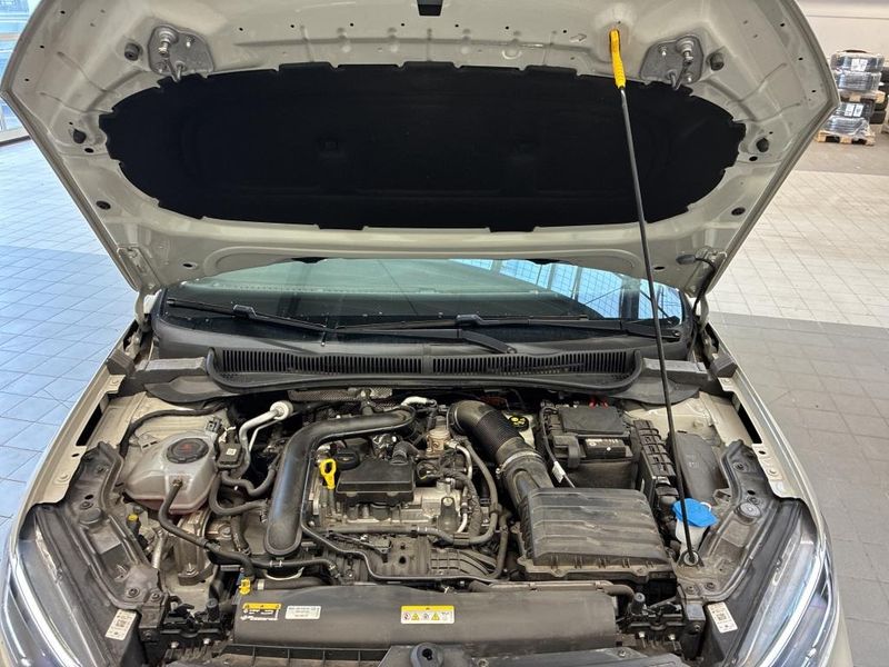 Volkswagen Taigo 1.0 TSI Life — zdjęcie 7