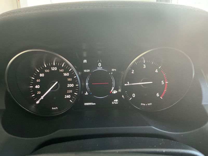 Land Rover Evoque 2.0 Td4 SE 2018 – снимка 18