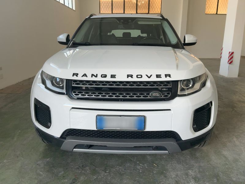 Land Rover Evoque 2.0 Td4 SE 2018 – снимка 14