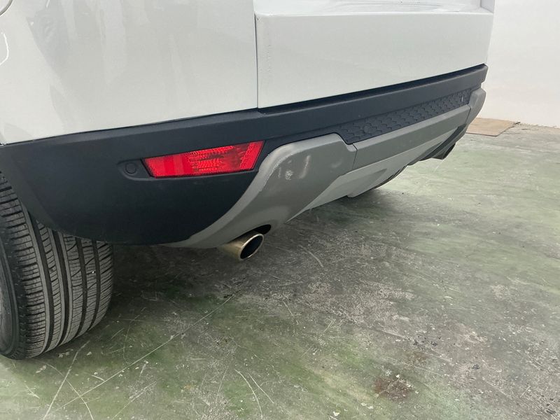 Land Rover Evoque 2.0 Td4 SE 2018 – снимка 32