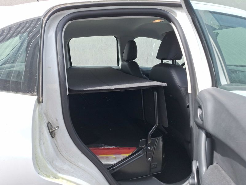 Citroen C3 1.6 Blue-HDi Societe Attraction 2016 – снимка 13