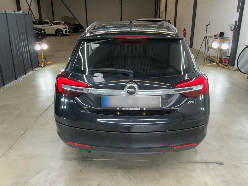 Opel Insignia Sports Tourer 1.6 CDTI DPF Business Edition — zdjęcie 5