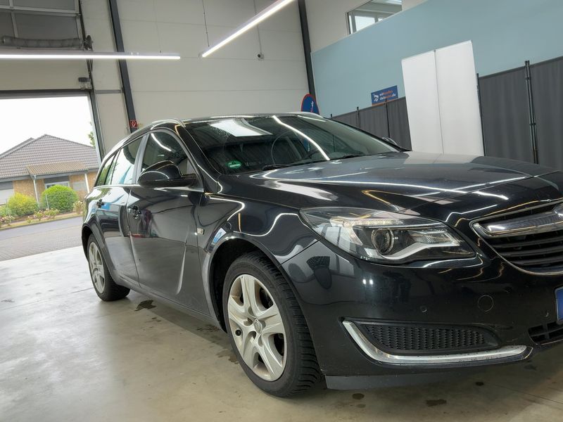 Opel Insignia Sports Tourer 1.6 CDTI DPF Business Edition — zdjęcie 8