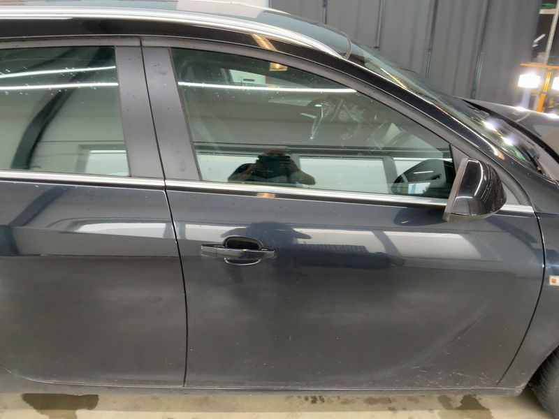 Opel Insignia Sports Tourer 1.6 CDTI DPF Business Edition — zdjęcie 7
