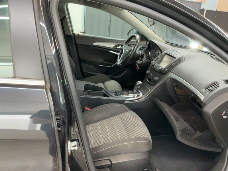 Opel Insignia Sports Tourer 1.6 CDTI DPF Business Edition — zdjęcie 11