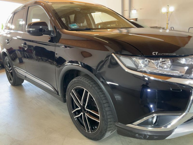 Mitsubishi Outlander 2.2 DI-D Intense ClearTec 4WD — zdjęcie 8
